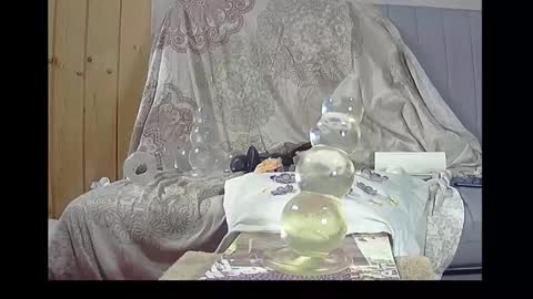 Snapshot of andrstretching chatting on December 22, 3:11 am Andstretching online show from December 22, 3:11 am