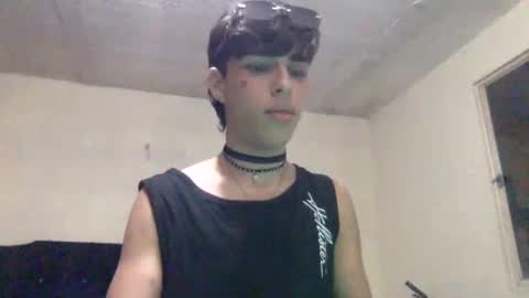 andryt31135 online show from May 24, 5:23 am