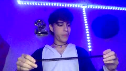 andryt31135 online show from May 26, 3:13 am