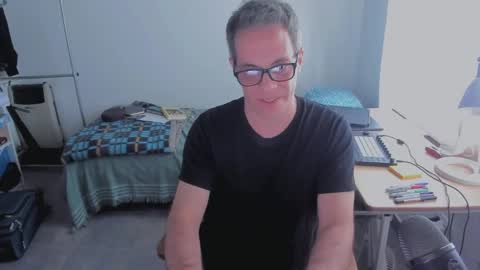 Andrew online show from January 9, 7:37 pm