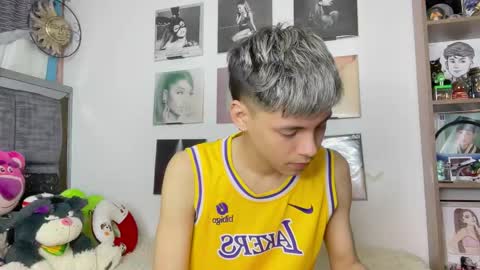 Andy online show from November 20, 2:39 pm