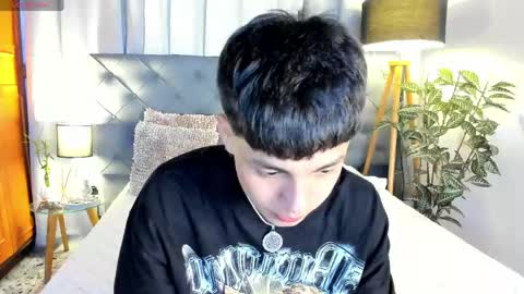 Andy online show from May 7, 4:51 am