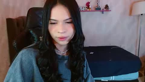 Snapshot of andy_bell_x chatting on September 26, 5:44 am ANDY online show from September 26, 5:44 am