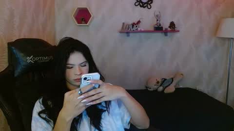 Snapshot of andy_bell_x chatting on October 13, 5:40 am ANDY online show from October 13, 5:40 am