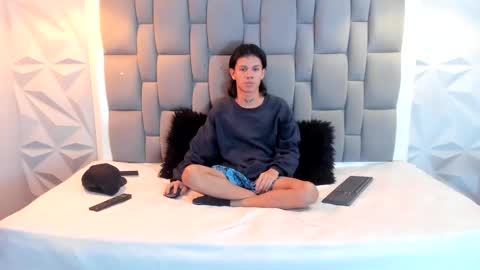 andy_dan1 online show from February 11, 2:46 pm