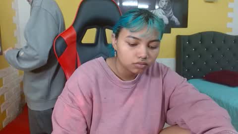 andy_dan1 online show from February 22, 7:34 pm