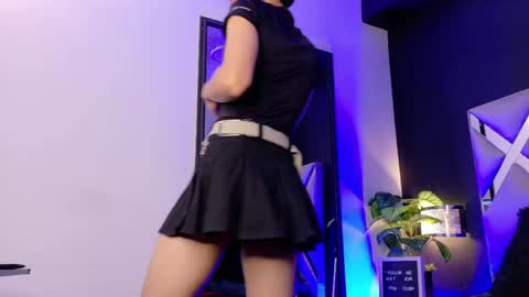 andy_dluxe online show from May 26, 12:34 pm