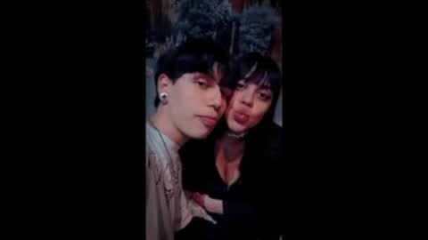 andy_emily online show from April 18, 7:07 pm