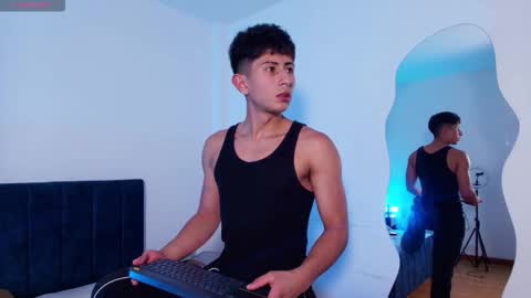 andy_justgame online show from November 29, 2:47 am