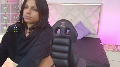 Snapshot of andy_tay1 chatting on February 25, 9:20 am Andy tay online show from February 25, 9:20 am