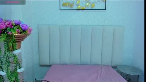 Snapshot of andy_vergara1 chatting on May 22, 12:00 pm A N D Y online show from May 22, 12:00 pm