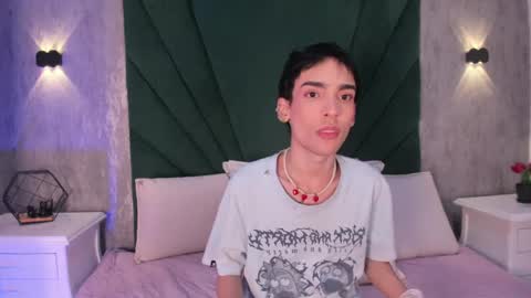 Snapshot of andy_vergara1 chatting on May 27, 11:29 am A N D Y online show from May 27, 11:29 am