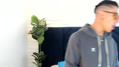 Andy Joy  online show from January 30, 11:01 am