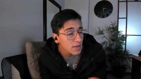 Andy Joy  online show from October 17, 10:29 am