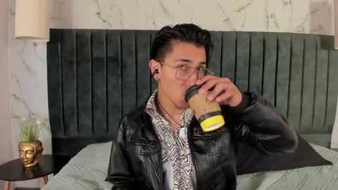 Andy Joy  online show from January 18, 11:14 am