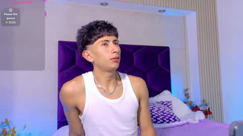andyjustgame  online show from May 29, 4:43 am