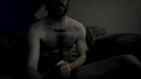 Snapshot of andyki763438 chatting on April 16, 11:11 am andyki763438 online show from April 16, 11:11 am