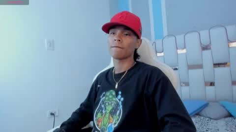 Snapshot of andykings_1 chatting on December 23, 4:21 am Andy Kings online show from December 23, 4:21 am