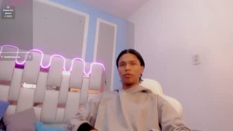 Snapshot of andykings_1 chatting on January 6, 5:33 am Andy Kings online show from January 6, 5:33 am