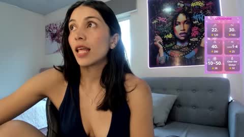 Andrea online show from October 31, 3:35 pm