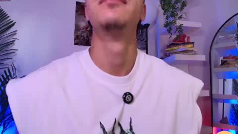 andypalmerr online show from June 13, 11:41 am