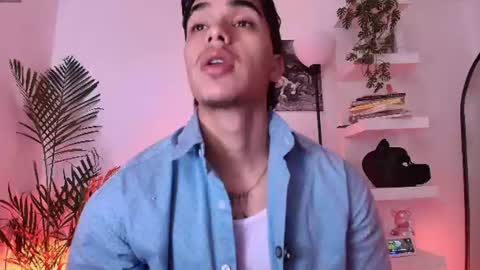 andypalmerr online show from June 20, 11:46 am