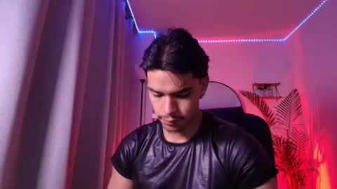andypalmerr online show from July 27, 5:36 am
