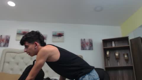 andyxibrat online show from April 8, 11:59 pm