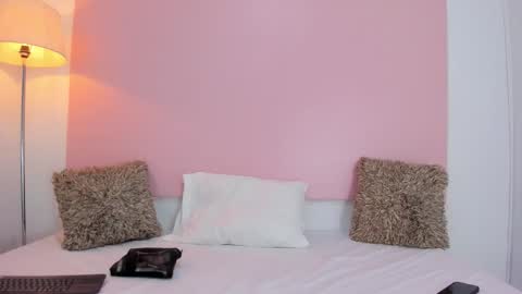 Snapshot of andyylove_jk chatting on February 26, 1:54 pm Andy online show from February 26, 1:54 pm