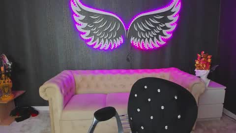 Snapshot of anemariejolie chatting on September 12, 2:28 pm Anne online show from September 12, 2:28 pm