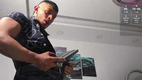Angel online show from May 30, 3:58 am