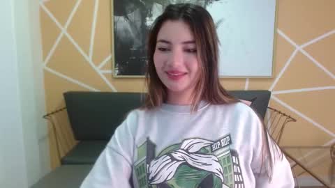 angeel queen  online show from March 26, 1:28 pm