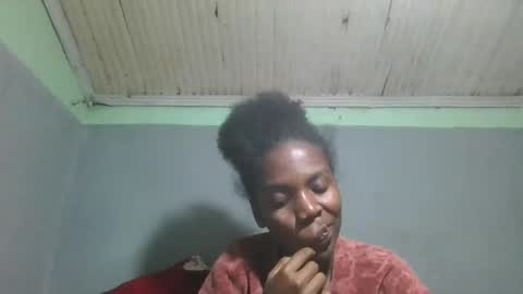 Snapshot of angeeliine chatting on July 11, 12:52 pm angeeliine online show from July 11, 12:52 pm