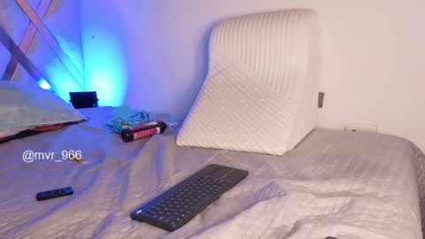 Snapshot of angel__divine chatting on May 8, 12:49 am Vero online show from May 8, 12:49 am