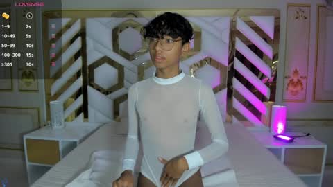 Snapshot of angel__sweet18 chatting on January 13, 10:14 am online show from January 13, 10:14 am