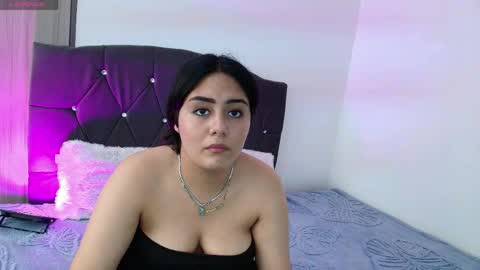 angel__sweetxx online show from April 28, 6:35 pm