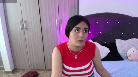 angel__sweetxx online show from May 14, 6:37 pm