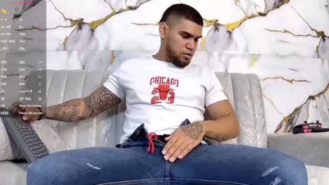 Snapshot of angel__tattoo chatting on May 21, 1:34 am angel__tattoo online show from May 21, 1:34 am