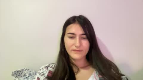 Snapshot of angel_babyyy1 chatting on October 24, 2:13 pm Angel baby anna online show from October 24, 2:13 pm
