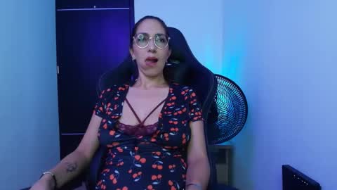 angel blackhot online show from March 31, 5:30 am