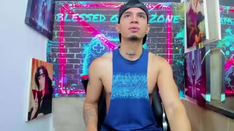 angel_blessed online show from June 24, 11:53 am