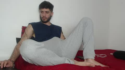 Snapshot of angel_damons_ chatting on May 31, 3:52 pm Angel Damons online show from May 31, 3:52 pm