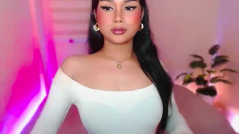 Angel online show from May 6, 4:45 pm