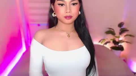 Angel online show from May 8, 7:19 pm