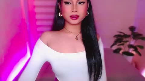 Angel online show from May 18, 8:58 pm