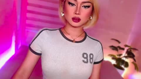 Angel online show from July 7, 9:52 pm