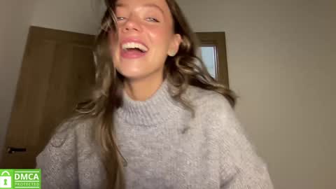 Snapshot of angel_from_sky chatting on October 5, 12:14 pm Greetings Jess online show from October 5, 12:14 pm
