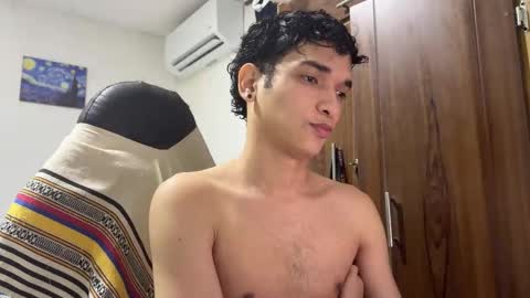 Angel online show from November 14, 11:24 pm