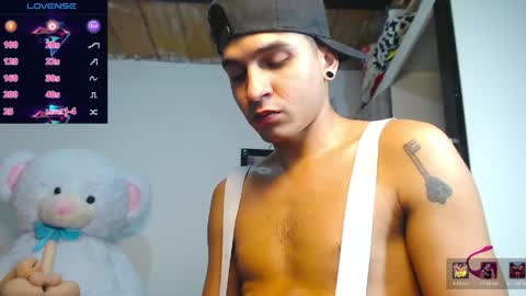 Angel online show from April 29, 2:32 pm