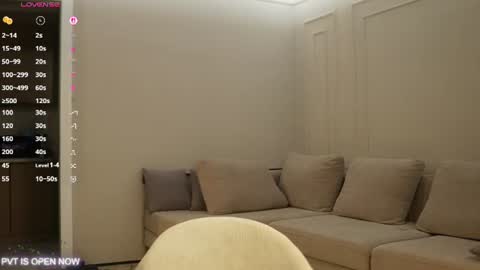 Snapshot of angel_luisa chatting on June 13, 2:04 pm Luisa online show from June 13, 2:04 pm